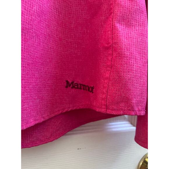 Marmot Pink Roll Tab Sleeve Button Up Camp Shirt Size Small Outdoors - Picture 12 of 15